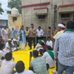 BKU Lokshakti held a sit-in protest over farmers’ problems and submitted a memorandum to the Chief Minister. IMAGE CREDIT TO रिपोर्टर