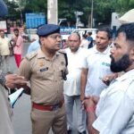 Two real sisters were shot in Khoda, Ghaziabad; police arrested the accused. IMAGE CREDIT TO POLICE