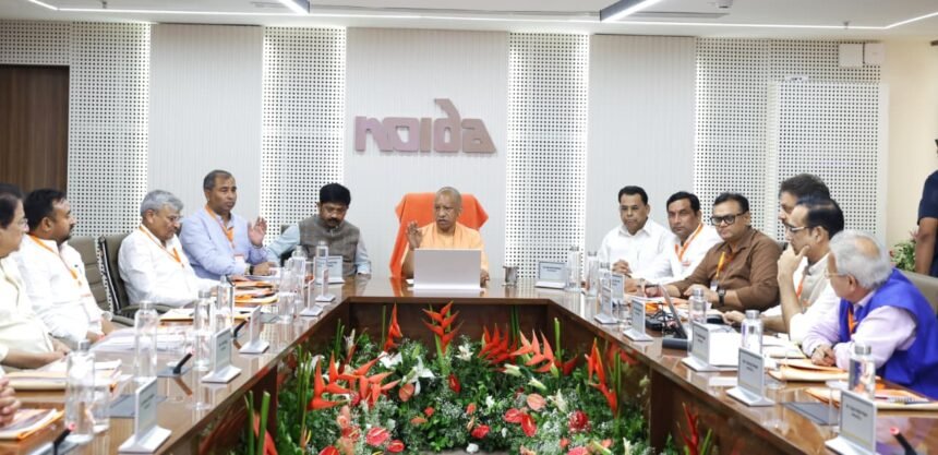 Development Will Reach Every Assembly Constituency; 1,284 Projects Worth ₹6,568 Crore to Gain Momentum: Chief Minister Yogi Adityanath IMAGE CREDIT TO सूचना विभाग