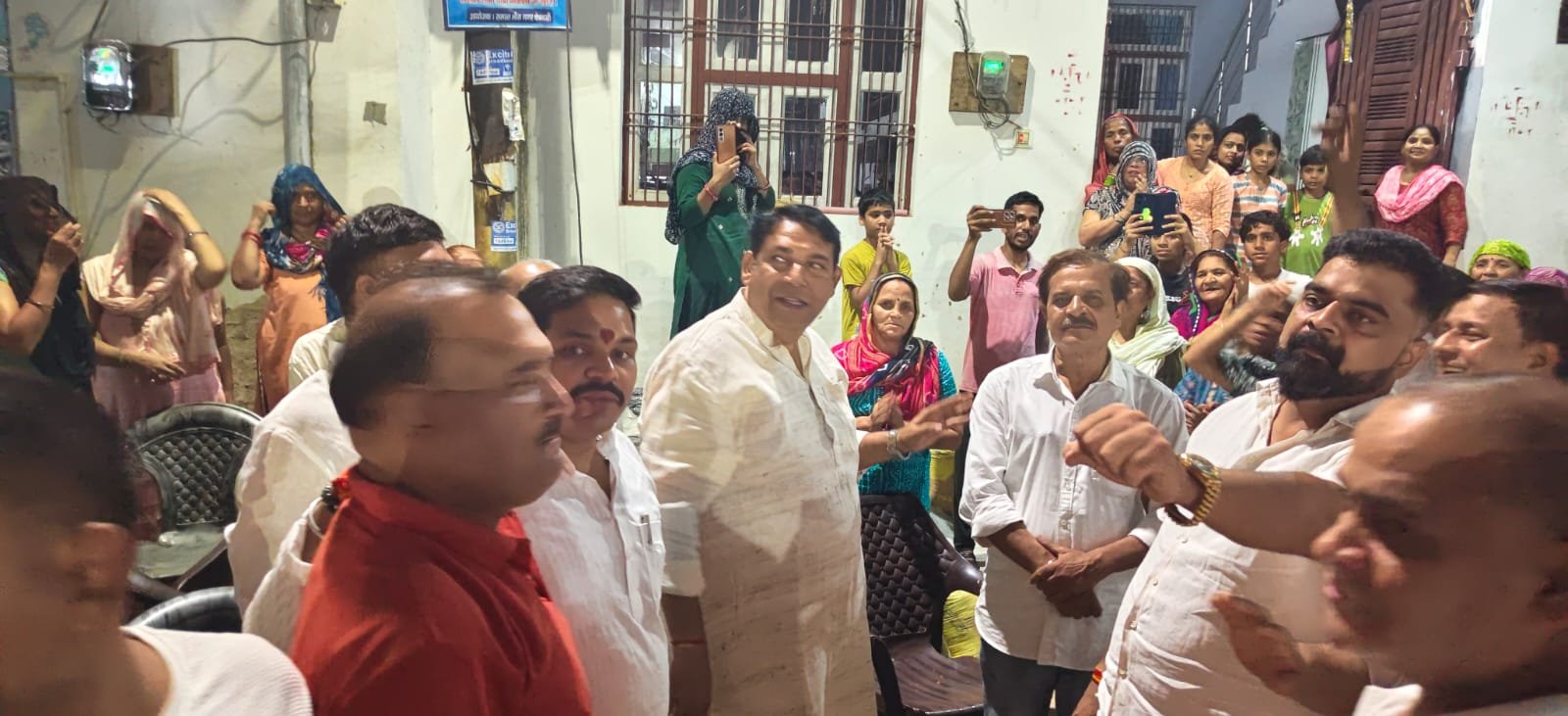 City MLA Sanjeev Sharma Lays Foundation Stone for Construction Works in Bheem Nagar IMAGE CREDIT TO नगर निगम