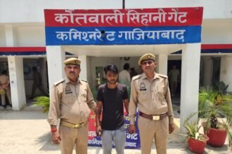 Sihani Gate Police Station Arrests One Accused Wanted Under the Gangster Act IMAGE CREDIT TO पुलिस