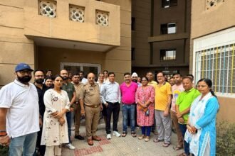 Sampurnam Apartment Owners Association Elections Concluded Unopposed; Certificates Distributed to Newly Elected Office Bearers IMAGE CREDIT TO रिपोर्टर
