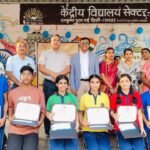 Scholarship Started by Former Student in Memory of Mother; Seven Meritorious Science Students Receive Financial Assistance IMAGE CREDIT TO स्कूल