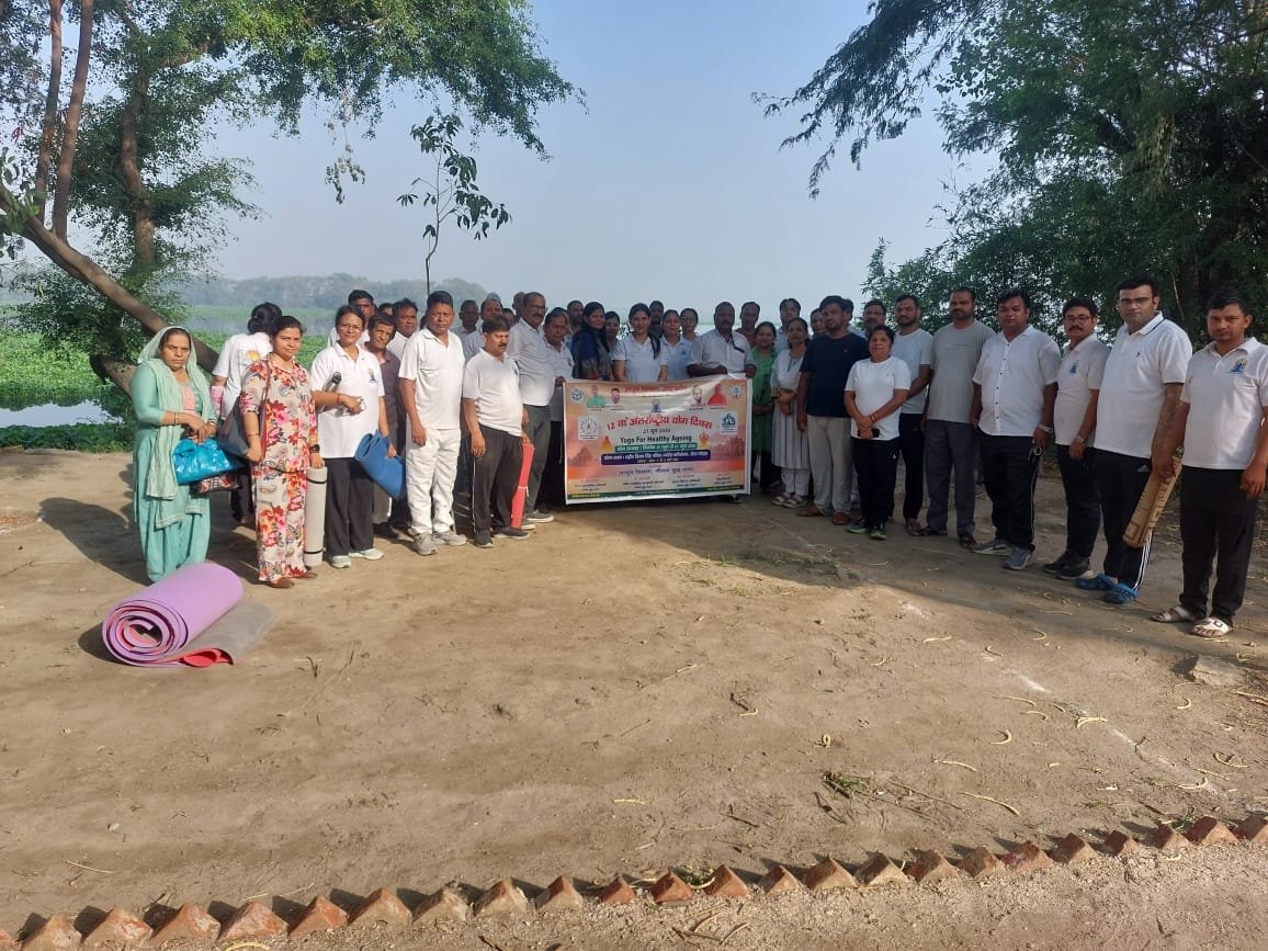 Yoga Practice Held at Okhla Bird Sanctuary and Ayurvedic Hospitals on the Fourth Day of Yoga Week IMAGE CREDIT TO सूचना विभाग