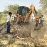 Greater Noida Authority got encroachment removed from land worth 12 crore in Khodna Khurd — IMAGE CREDIT TO प्राधिकरण