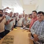 Free FASTags Distributed to Eligible Farmers — IMAGE CREDIT TO रिपोर्टर