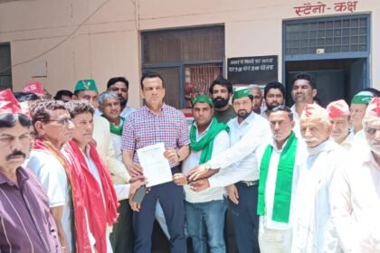 Samyukt Kisan Morcha Submits Memorandum to SDM Against Toll Manager, Warns of Protest — IMAGE CREDIT TO रिपोर्टर