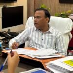 "Review of the PM Awas Yojana in Ghaziabad: 5 projects have been completed, and an ultimatum has been given to complete the pending EWS flats by September 30, 2026." IMAGE CREDIT TO प्राधिकरण
