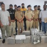 Police Arrest Interstate Gang Involved in Multi-Million Rupee Theft from Mobile Towers IMAGE CREDIT TO पुलिस