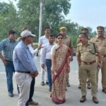 DM and SP Inspect Preparations for the Kanwar Yatra, Direct Officials to Improve Facilities for Devotees at Shiva Temples IMAGE CREDIT TO सूचना विभाग