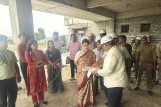 DM Inspects Construction Work of Chief Minister Model Integrated School, Emphasizes Quality and Timely Completion IMAGE CREDIT TO सूचना विभाग