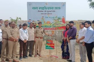 Message of environmental conservation at Green Chaupal, mango saplings distributed free of cost to villagers and children IMAGE CREDIT TO सूचना विभाग
