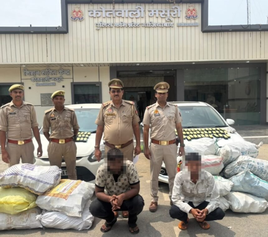 Operation Prahar: Mussoorie police arrest two smugglers with illegal foreign liquor IMAGE CREDIT TO पुलिस