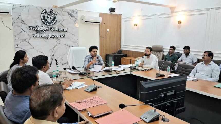 Emphasis on Quality Disposal of IGRS Complaints; Salary of Department Heads to Be Withheld if Satisfaction Feedback Falls Below 50 Percent | IMAGE CREDIT TO सूचना विभाग
