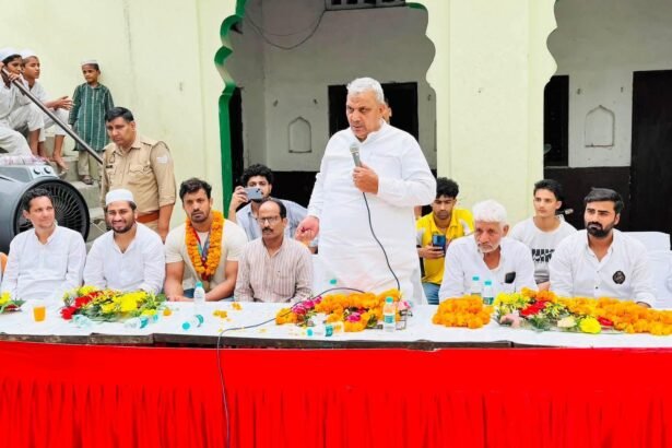 Grand Welcome for National Wrestling Medalist Savaj Pehlwan; MP Boosts Morale | IMAGE CREDIT TO रिपोर्टर