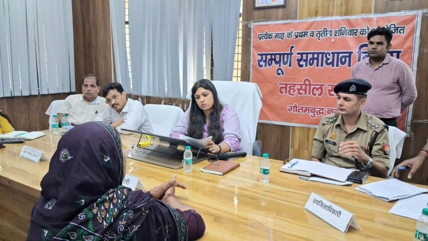 171 Complaints Received in Sampoorna Samadhan Diwas, 13 Resolved on the Spot IMAGE CREDIT TO सूचना विभाग