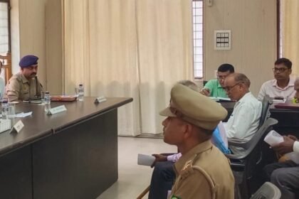 24 Complaints Registered During Sampoorna Samadhan Diwas; District Magistrate Directs Timely and Quality Resolution IMAGE CREDIT TO सूचना विभाग