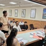 Instructions Issued for Quick Resolution of Traders’ Issues; District Magistrate Fixes Accountability of Officials IMAGE CREDIT TO सूचना विभाग