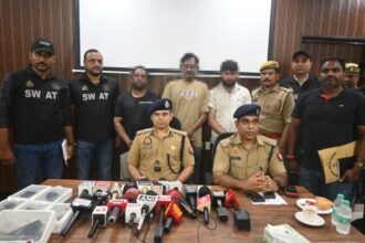 Operation Prahar: SWAT Team Busts Interstate Illegal Arms Smuggling Gang, Arrests 3 Accused IMAGE CREDIT TO पुलिस