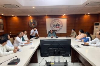 Ghaziabad: Major Relief for Sealed Schools and Coaching Centers; Locks to Be Opened on Condition of Meeting Standards Within 2 Months IMAGE CREDIT TO प्राधिकरण