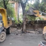 Strict Action Will Be Taken if Drain Waste Is Found on Roads: Municipal Commissioner IMAGE CREDIT TO नगर निगम