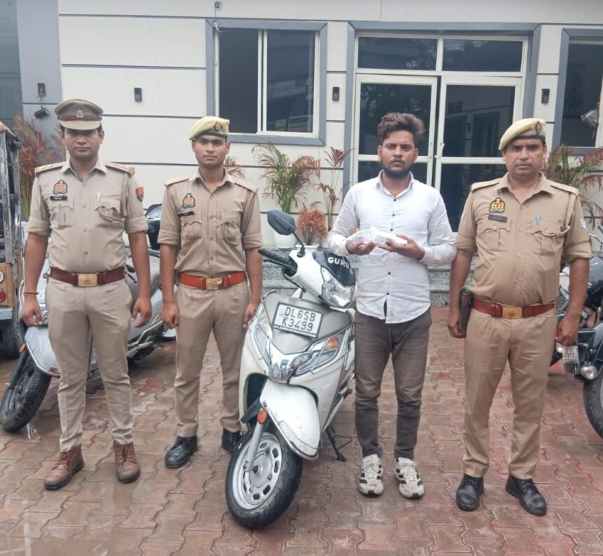 Shalimar Garden Police Arrests One Accused for Stealing Two-Wheelers IMAGE CREDIT TO:पुलिस