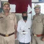 Youth Arrested with Illegal Knife During Checking; Simbhaoli Police Take Action IMAGE CREDIT TO: पुलिस