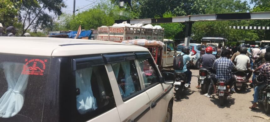 Underpass to Be Built Soon at Raj Nagar Sector-2 Railway Crossing: GDA Vice Chairman Directs Preparation of DPR, Traffic Congestion to Ease IMAGE CREDIT TO प्राधिकरण