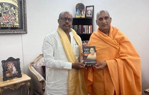 A Grand Spiritual Ashram of Juna Akhara to Be Built in Delhi’s Chhatarpur, Hapur’s Adesh Tyagi Attends the Bhoomi Pujan as Special Guest IMAGE CREDIT TO रिपोर्टर