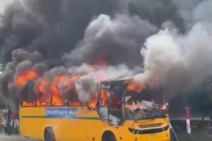 Bus Parked Near Nandram Cut Catches Fire, Fire Department Brings the Blaze Under Control IMAGE CREDIT TO दमकल विभाग