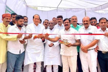 Foundation stone laid for an open gymnasium in Radha Govind Colony; residents to get modern health facilities. | IMAGE CREDIT TO नगर पालिका