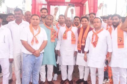 Captain Yogesh Bairagi Honored After Being Appointed Chairman of Haryana Social Welfare Board IMAGE CREDIT TO रिपोर्टर