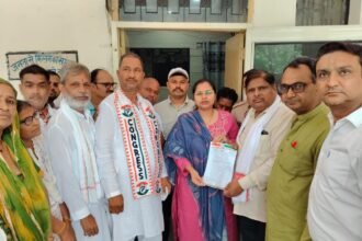 Congress Holds Protest Against NEET Paper Leak and Lathi Charge on Students, Submits Memorandum to the President IMAGE CREDIT TO रिपोर्टर