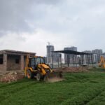 GDA Takes Strict Action in Shahpur Bamheta: Illegal Constructions Spread Over 5,000 and 1,000 Square Metres Demolished IMAGE CREDIT TO प्राधिकरण