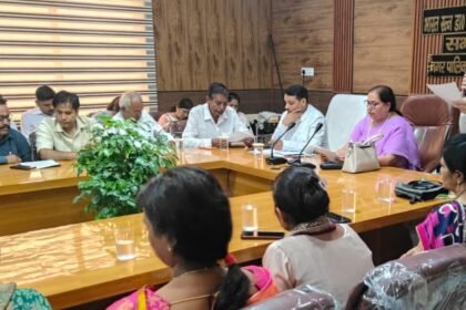 11 Proposals Passed Unanimously in Municipal Board Meeting, Discussion Held on Shop Name Transfers IMAGE CREDIT TO नगर पालिका