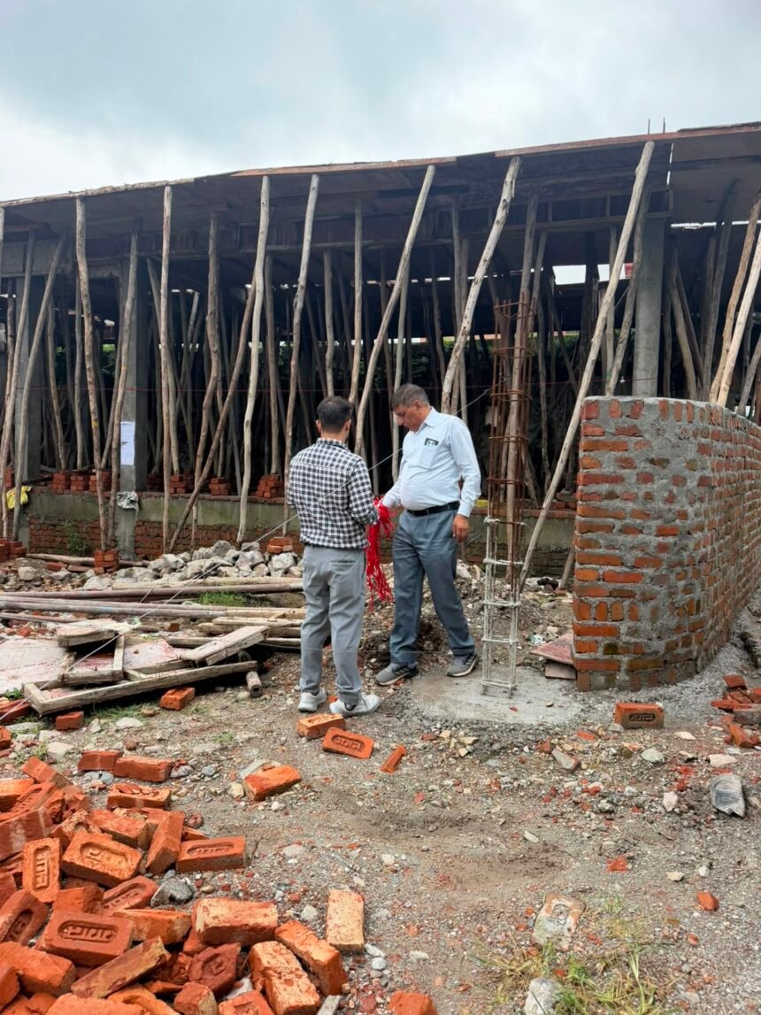 Major Action by MDDA Against Illegal Construction: Two Illegal Shops/Buildings Sealed in Dehradun and Rishikesh IMAGE CREDIT TO प्राधिकरण