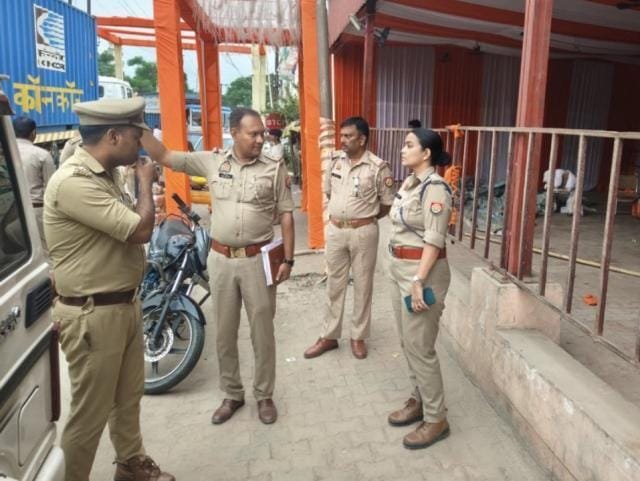 ACP Reviews Kanwar Yatra Preparations, Issues Necessary Instructions Regarding Security Arrangements IMAGE CREDIT TO POLICE
