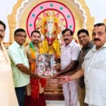 BJP’s Special Campaign on Guru Purnima, Priests Honoured at Temples to Uphold Tradition IMAGE CREDIT TO रिपोर्टर