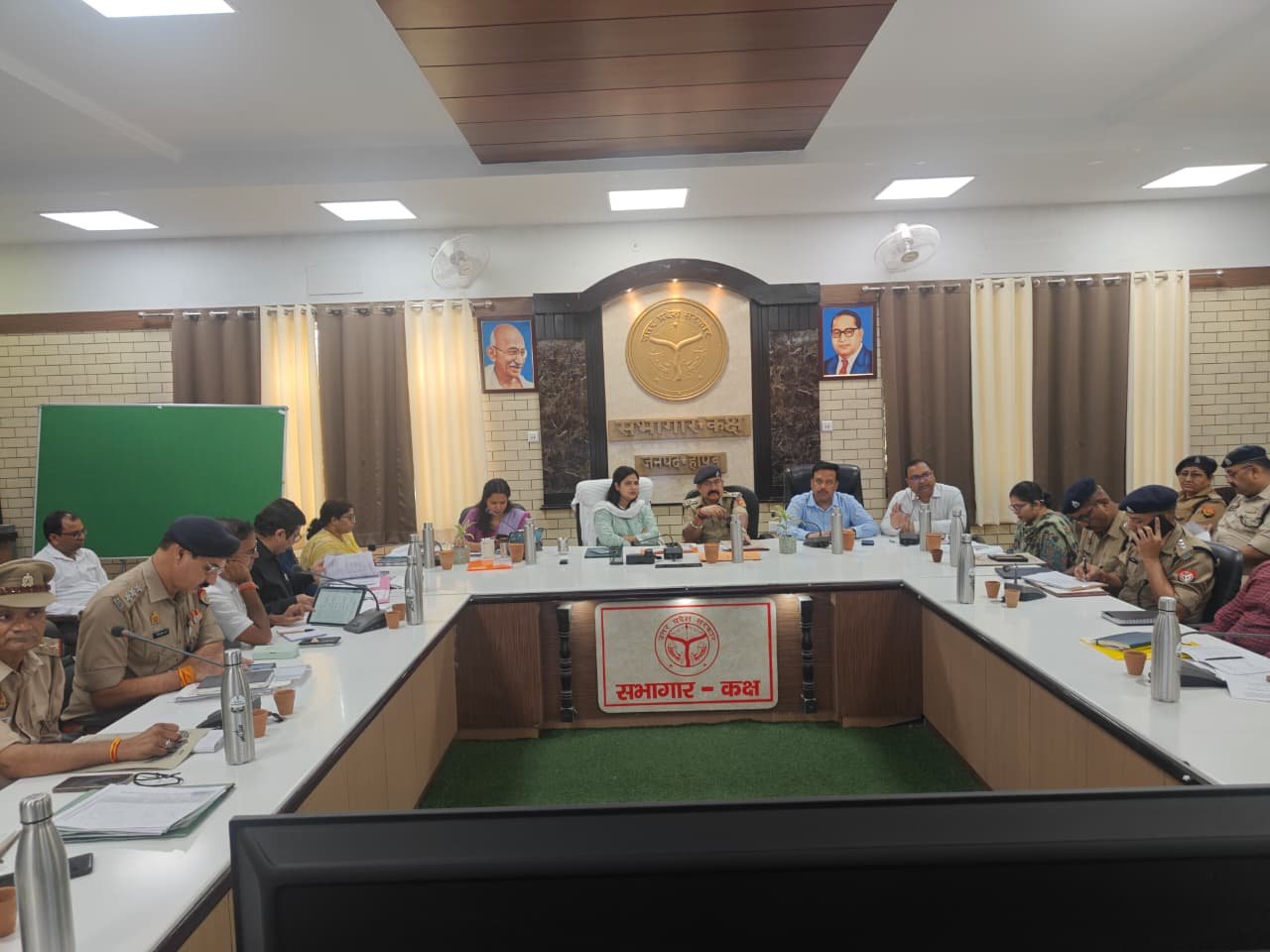 Administration on Alert Over Kanwar Yatra, DM Directs Officials to Remain Vigilant Round the Clock IMAGE CREDIT TO सूचना विभाग