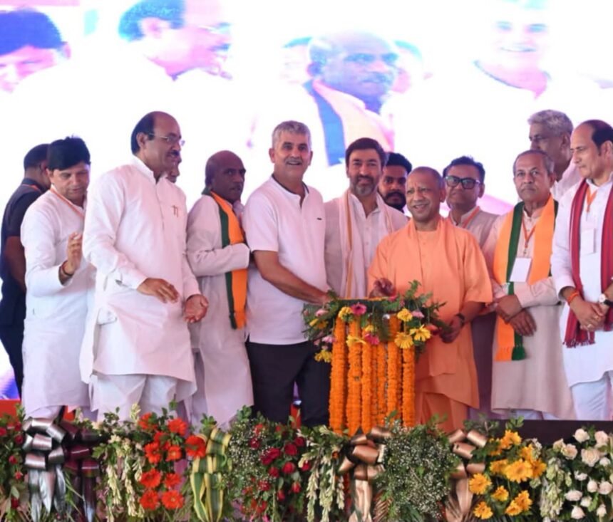 Shamli Has Shed the Identity of Migration and Emerged as a Model of Development: Chief Minister Yogi IMAGE CREDIT TO सूचना विभाग