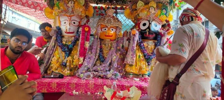 Grand Rath Yatra of Lord Jagannath Taken Out Amid Devotion and Festivity; Hapur Resonates with Chants of Victory IMAGE CREDIT TO रिपोर्टर