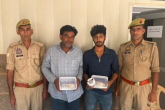 Two Accused Arrested for ₹1 Million Fraud After Luring Victim with Cheap Gold on Instagram Image Credit: पुलिस