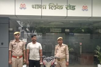 One accused arrested by Link Road Police with a motorcycle stolen from Delhi. IMAGE CREDIT TO POLICE