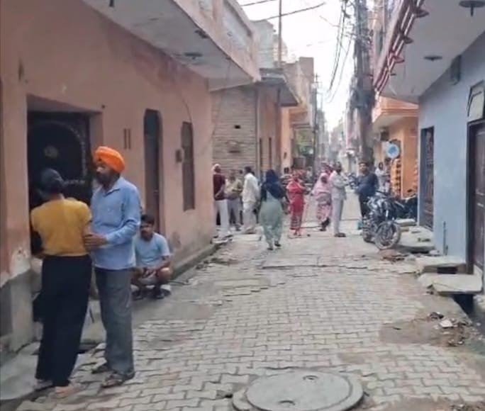 Two Brothers Allegedly Kill Their Parents Together, Taken Into Police Custody IMAGE CREDIT TO: रिपोर्टर