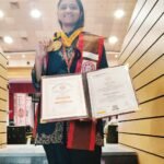 Amisha Goyal Honoured with Gold Medal for Securing First Position at the University IMAGE CREDIT TO महाविद्यालय