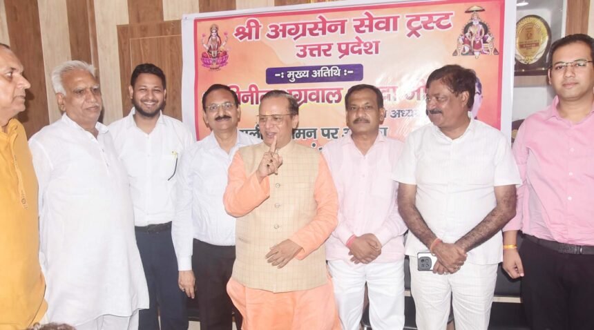 Demand to Keep Meat and Liquor Shops Closed During the Month of Shravan, Says Vineet Agarwal Sharda in Shamli IMAGE CREDIT TO रिपोर्टर
