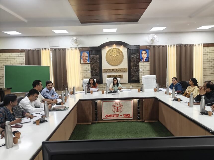District Magistrate Warns Departments Performing Poorly on CM Dashboard, Issues Directions to Improve Rankings IMAGE CREDIT TO सूचना विभाग