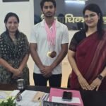 District Magistrate Honours Rudra Kardam, Winner of the State-Level Shooting Championship IMAGE CREDIT TO सूचना विभाग