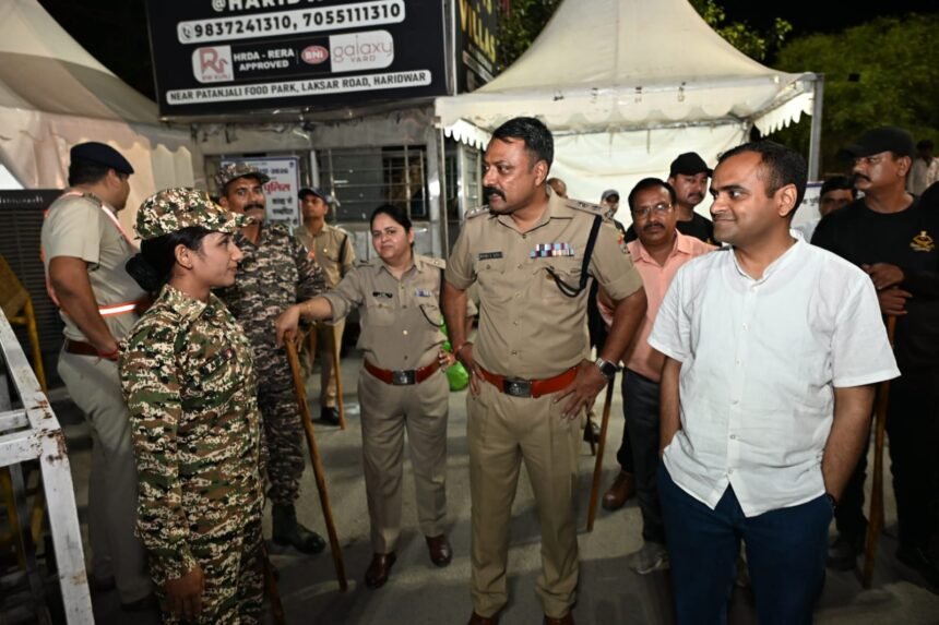 Amid the growing crowds of Dak Kanwariyas, the DM and SSP inspected the highway up to Motichur. IMAGE CREDIT TO सूचना विभाग