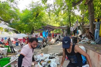 After the Kanwar Mela, a massive cleanliness drive was conducted in Haridwar, with more than 30 tonnes of waste removed. IMAGE CREDIT TO रिपोर्टर